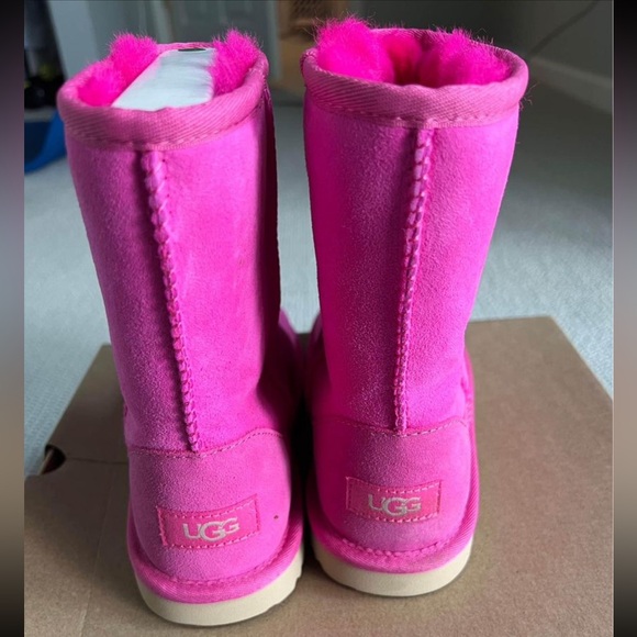 Pink Kids Classic II UGGS - Picture 4 of 6